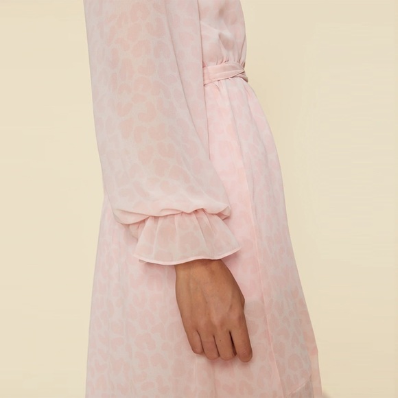 LPA pink leopard chiffon ruffle wrap duster dress - size small - Picture 4 of 12